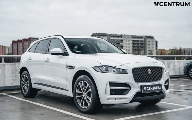 Jaguar F-Pace cena 134900 przebieg: 89809, rok produkcji 2018 z Gościno małe 106